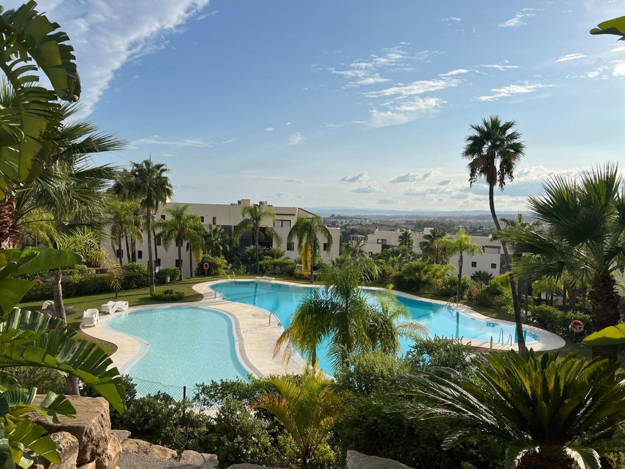 Amazing Two Bedroom Apartment In Los Flamingos, Marbella Estepona Exteriér fotografie