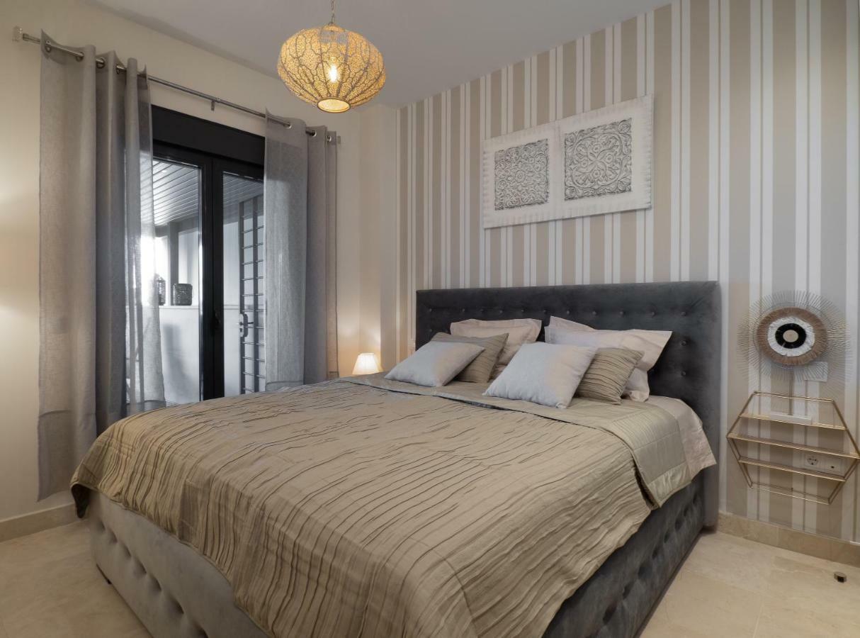 Amazing Two Bedroom Apartment In Los Flamingos, Marbella Estepona Exteriér fotografie