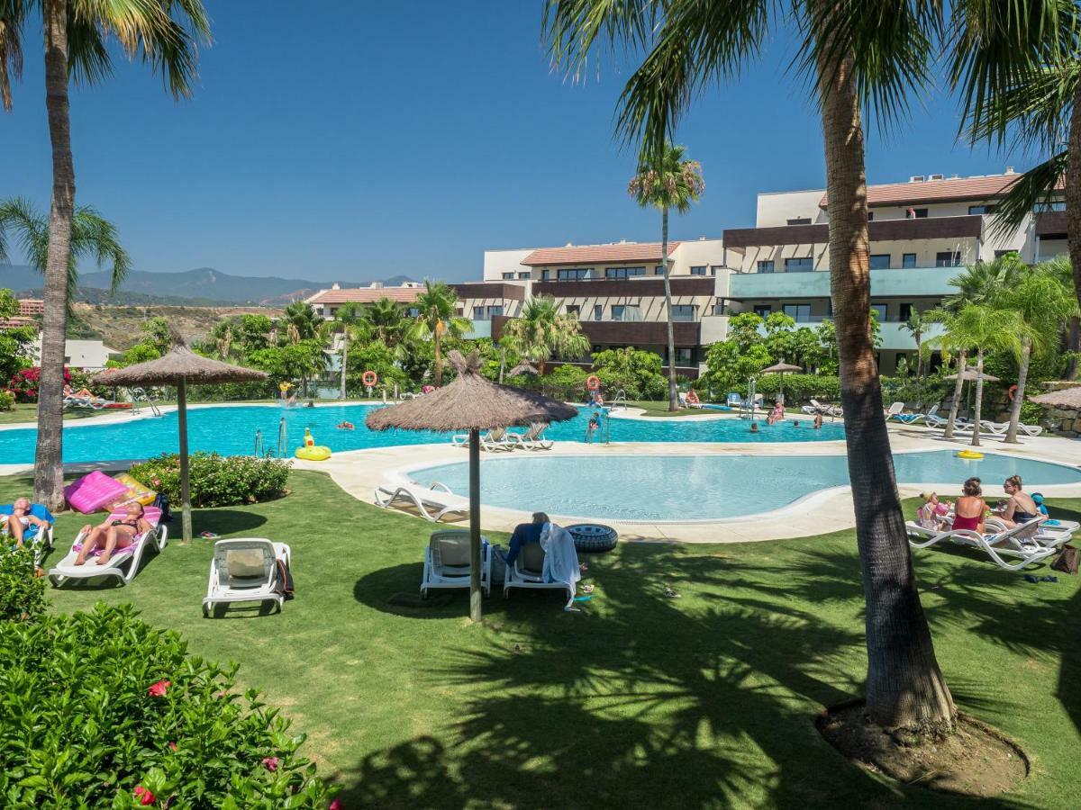 Amazing Two Bedroom Apartment In Los Flamingos, Marbella Estepona Exteriér fotografie