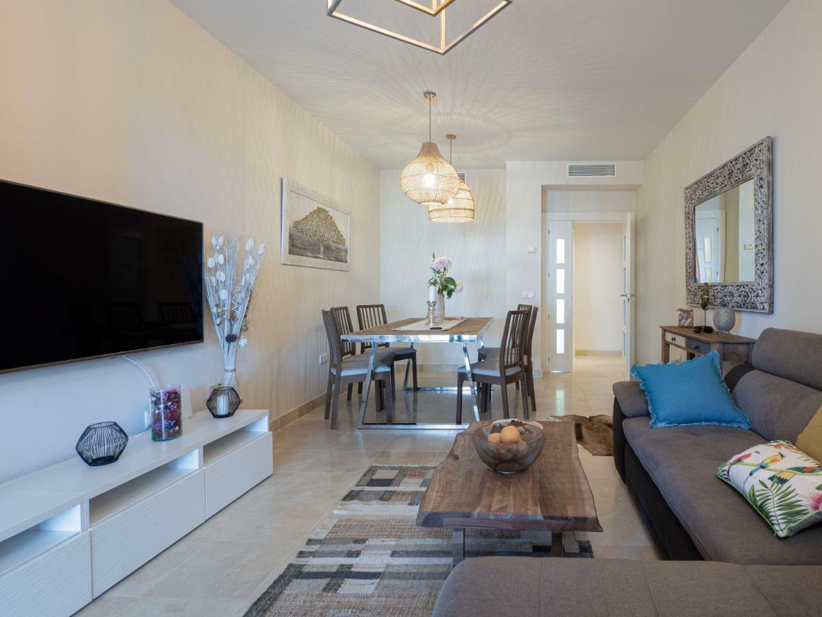 Amazing Two Bedroom Apartment In Los Flamingos, Marbella Estepona Exteriér fotografie